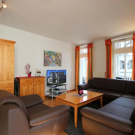 Jugendglueck By Rujana * Binz