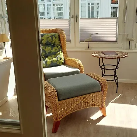 Jugendglueck By Rujana