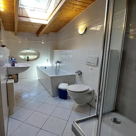 Jugendglueck By Rujana Binz